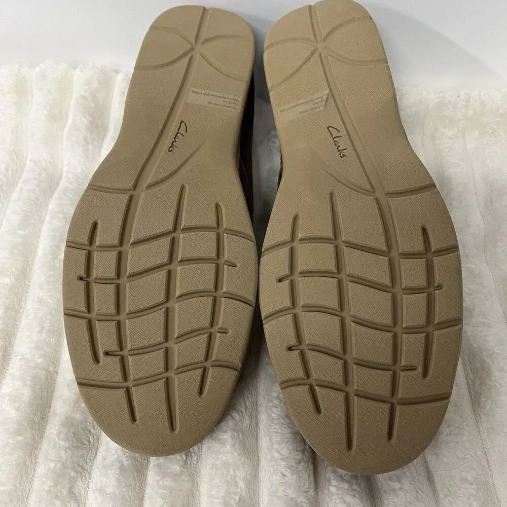 Clark’s Men’s Slip On Leather Shoes Tan 12M